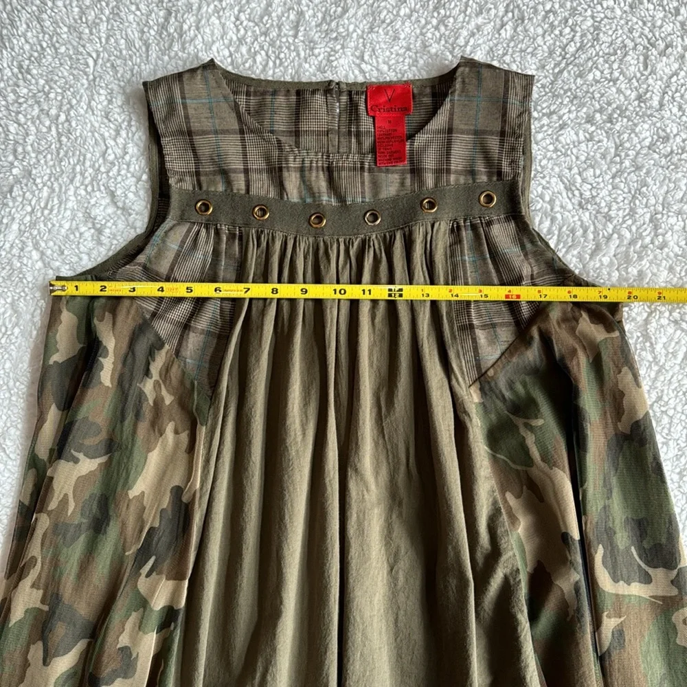 V Cristina camouflage  sleeveless shirt Medium - Picture 6 of 12